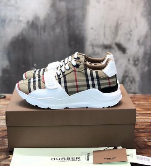 레플리카 버버리 빈티지 스니커즈