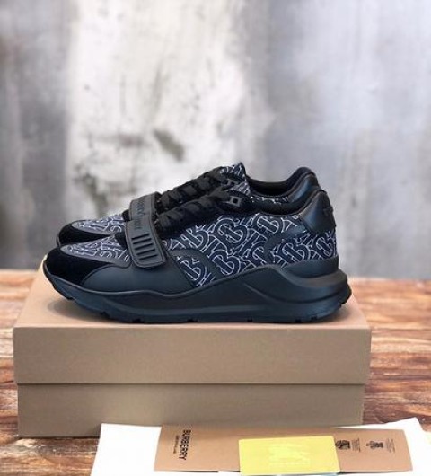 레플리카 버버리 빈티지 스니커즈