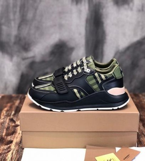 레플리카 버버리 빈티지 스니커즈