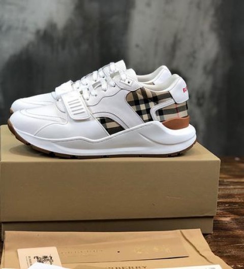 레플리카 버버리 빈티지 스니커즈