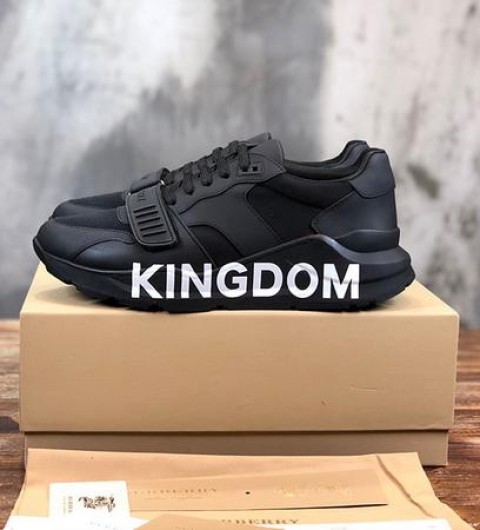 레플리카 버버리 빈티지 스니커즈