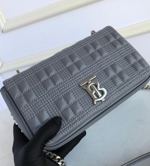 레플리카 버버리 롤라백 스몰 램스킨