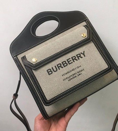 레플리카 버버리 트라이톤 코튼 캔버스 레더 포켓백 미니