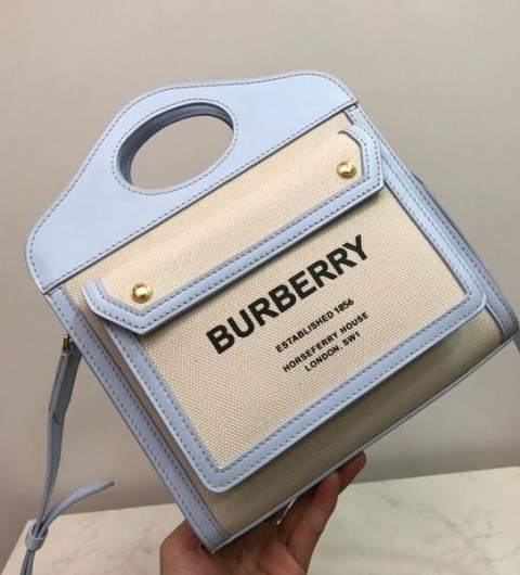 레플리카 버버리 트라이톤 코튼 캔버스 레더 포켓백 미니