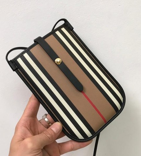 레플리카 버버리 휴대폰 케이스 스트랩 미니백