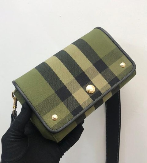 레플리카 버버리 호스페리 코튼 캔버스 크로스바디백