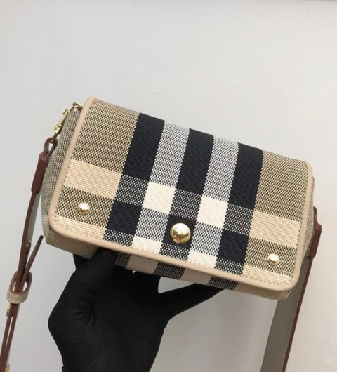 레플리카 버버리 호스페리 코튼 캔버스 크로스바디백