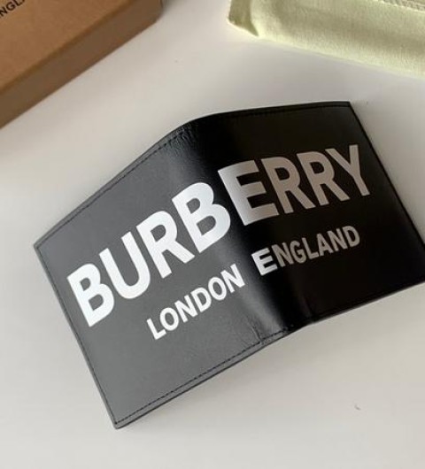 레플리카 버버리 burb*rry 반지갑