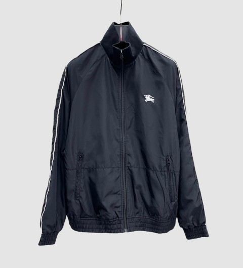 레플리카 버버리 EKD 화이트 자수 하이넥 바람막이 TOP팩토리