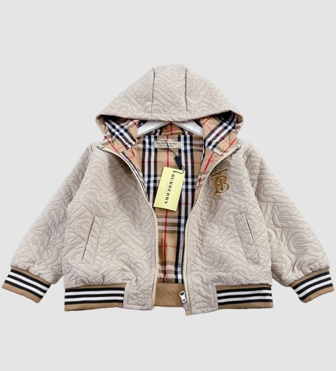 레플리카 버버리 TB 리버시블 키즈 후드 점퍼 CMD팩토리