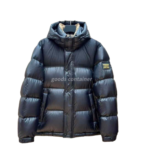 레플리카 버버리 24f/w 잉글랜드 패치 클래식 패딩 자켓 WIN팩토리