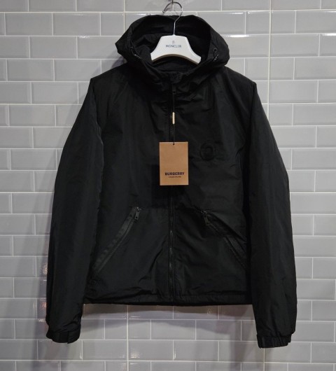 레플리카 버버리 클래식 누빔 윈드브레이커 바람막이 AP팩토리