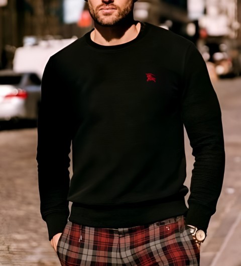 레플리카 버버리 EKD 레드로고 맨투맨 AT팩토리