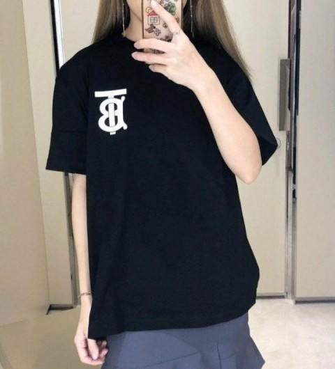 레플리카 버버리 TB로고 오리지널 반팔티 AT팩토리