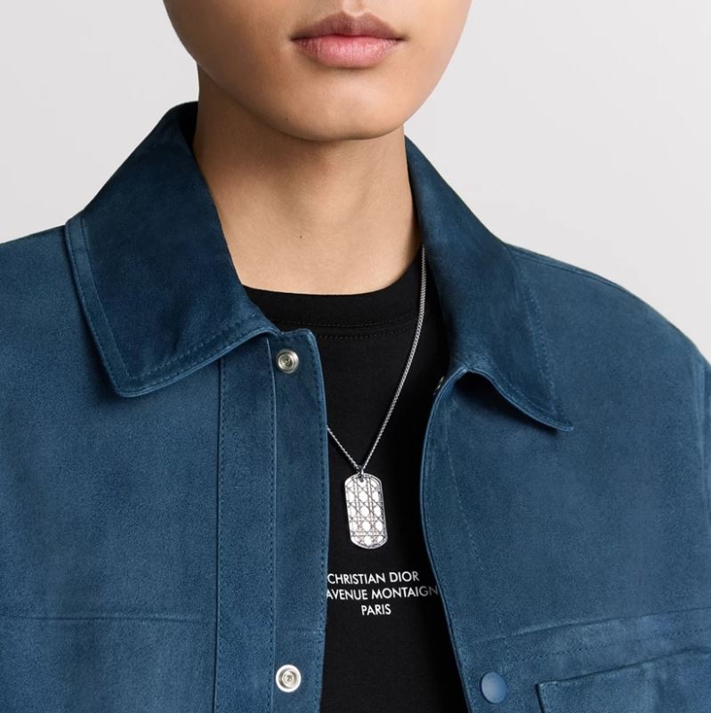 디올 까나쥬 플레이트 목걸이 QB팩토리