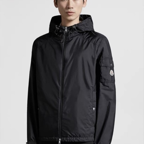 레플리카 몽클레어 ETIACHE 에티아슈 후드 레인 자켓 AT팩토리
