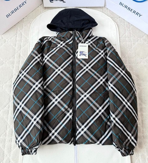레플리카 버버리 리버시블 퀄팅 패딩 자켓 TOP팩토리