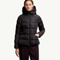 레플리카 몽클레어 Avoce 후드 쇼트 다운 재킷 탑몽팩토리