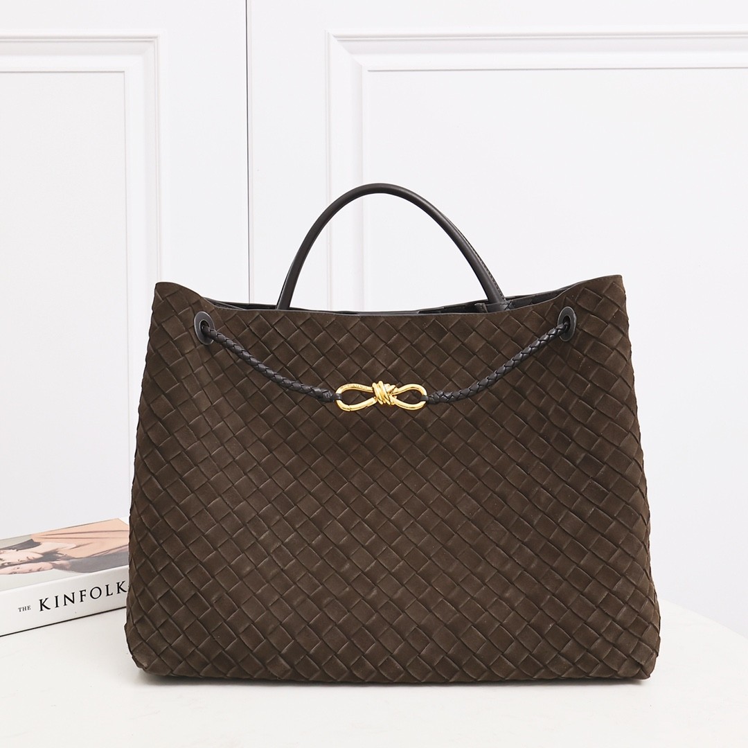 보테가베네타 라지 안디아모 백 BLACK팩토리