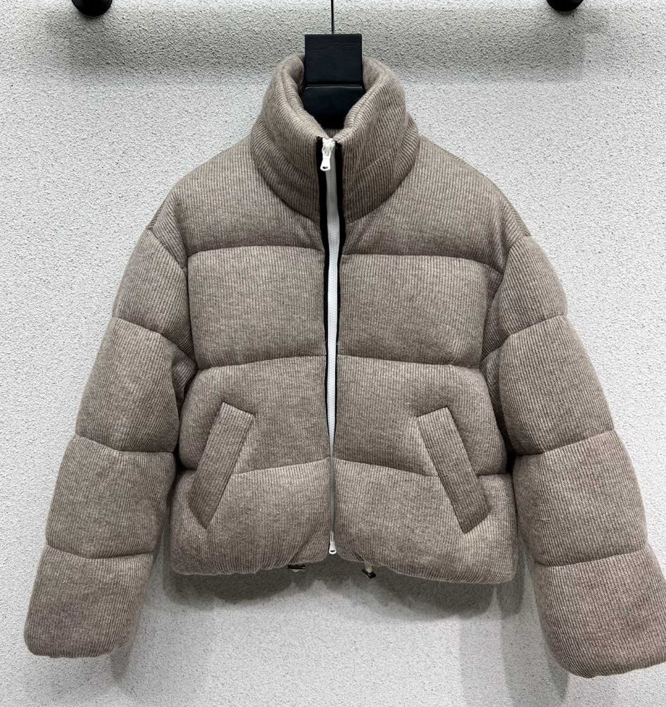 브루넬로 쿠치넬리 여성 구스다운 패딩 TOP팩토리